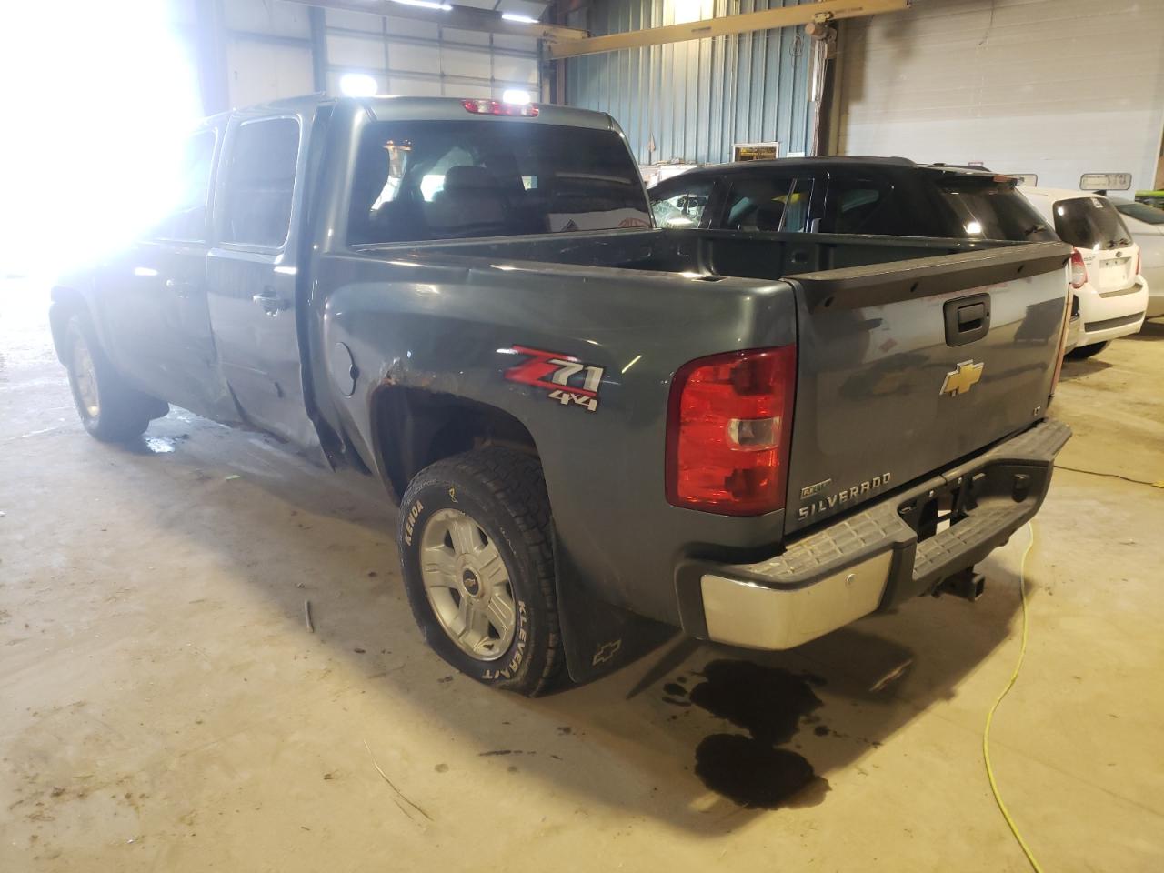 Photo 3 from auction – 2011 CHEVROLET SILVERADO with VIN 3GCPKSE3XBG235074