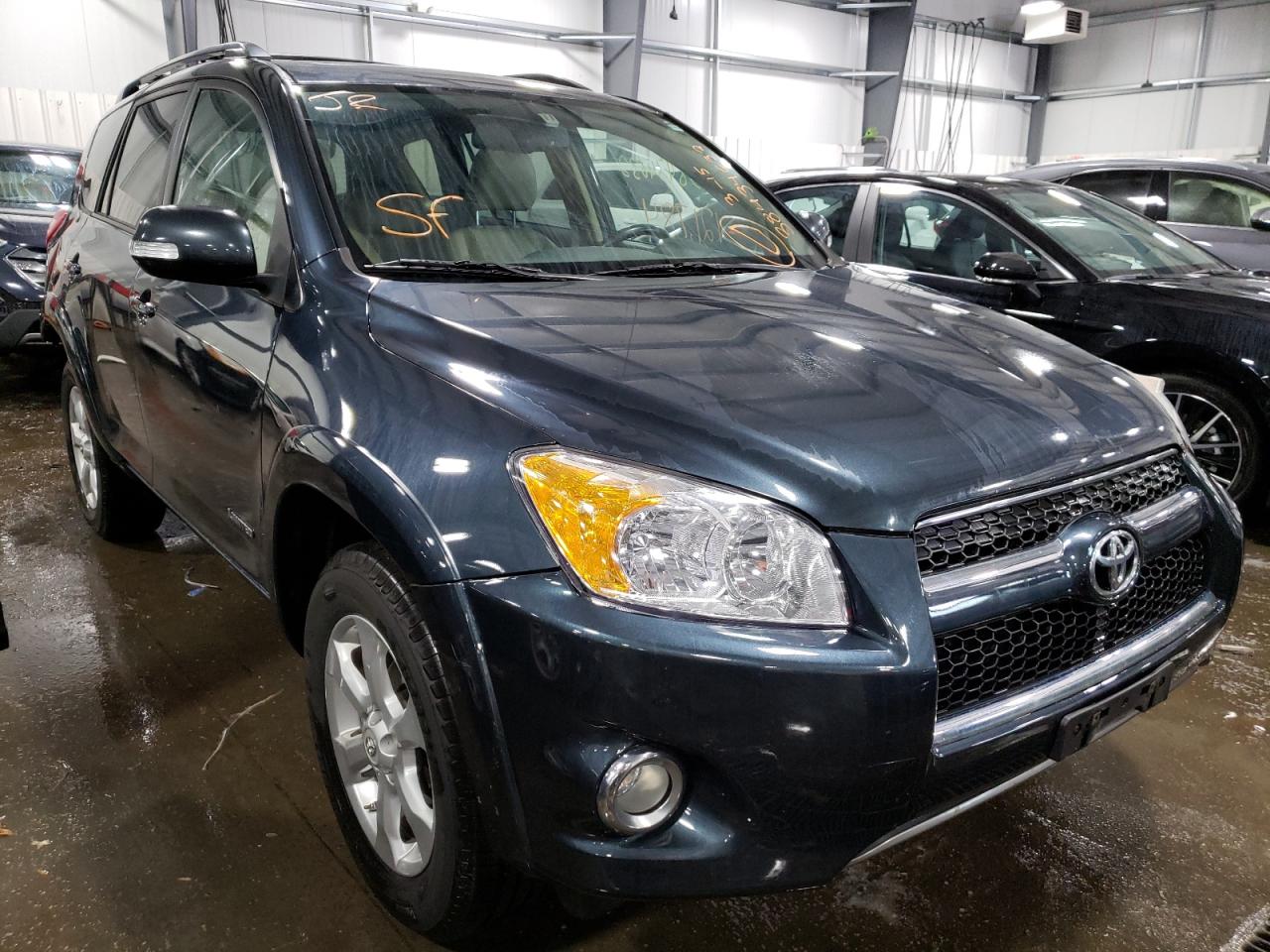 TOYOTA RAV4 LIMIT 2011 with VIN 2T3DF4DV2BW104579 - Photo from auction