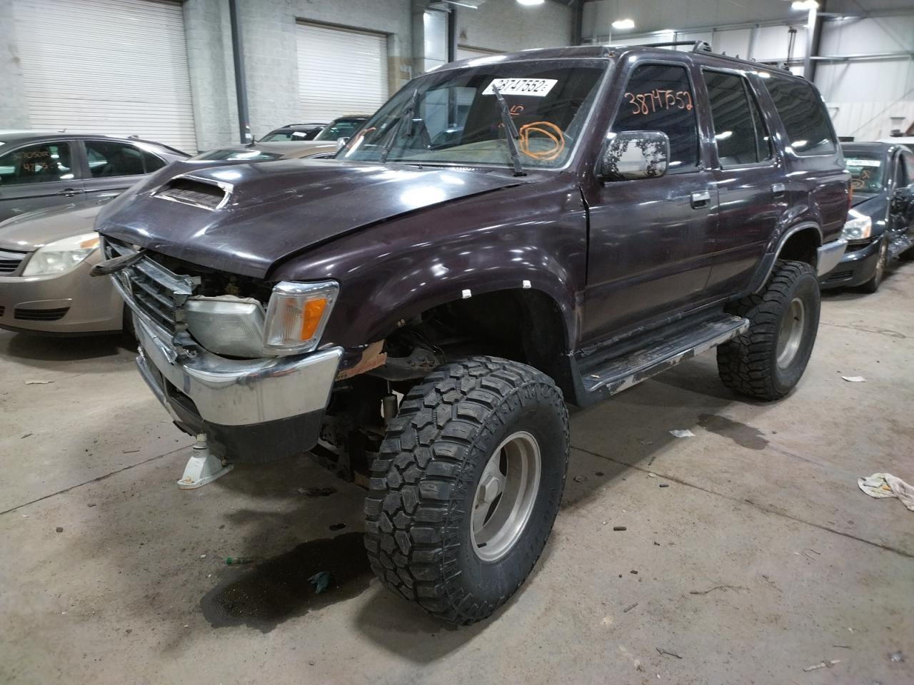 Photo 2 from auction – 1994 TOYOTA 4RUNNER VN with VIN JT3VN39W3R0156972