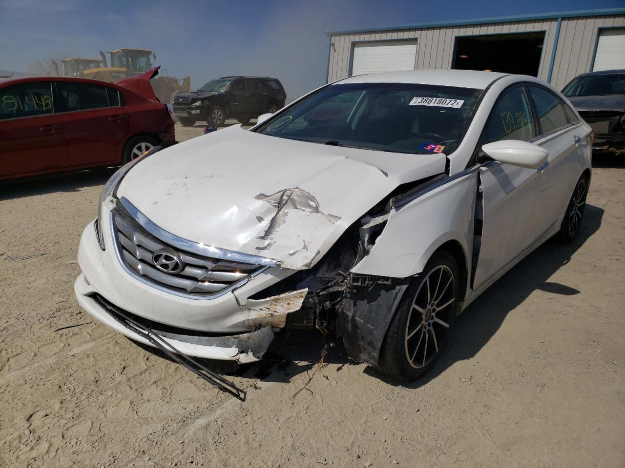 Photo 2 from auction – 2013 HYUNDAI SONATA SE with VIN 5NPEC4AC8DH782764