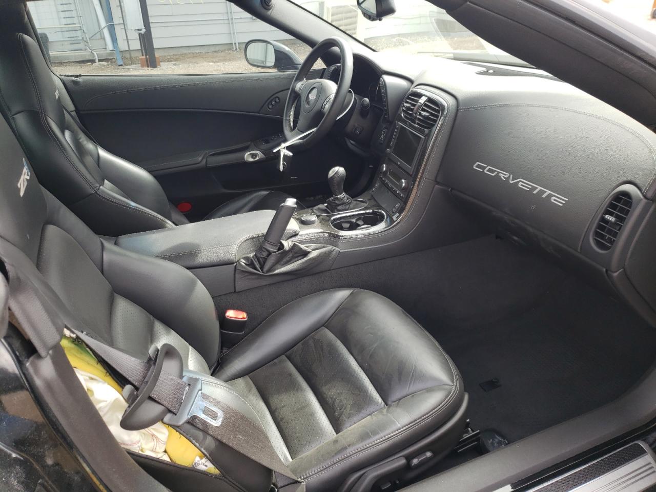 Photo 5 from auction – 2010 CHEVROLET CORVETTE Z with VIN 1G1YN2DT2A5800882