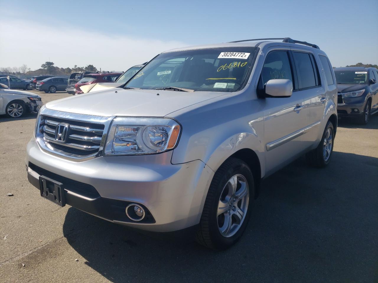 Photo 2 from auction – 2013 HONDA PILOT EXL with VIN 5FNYF4H50DB066810