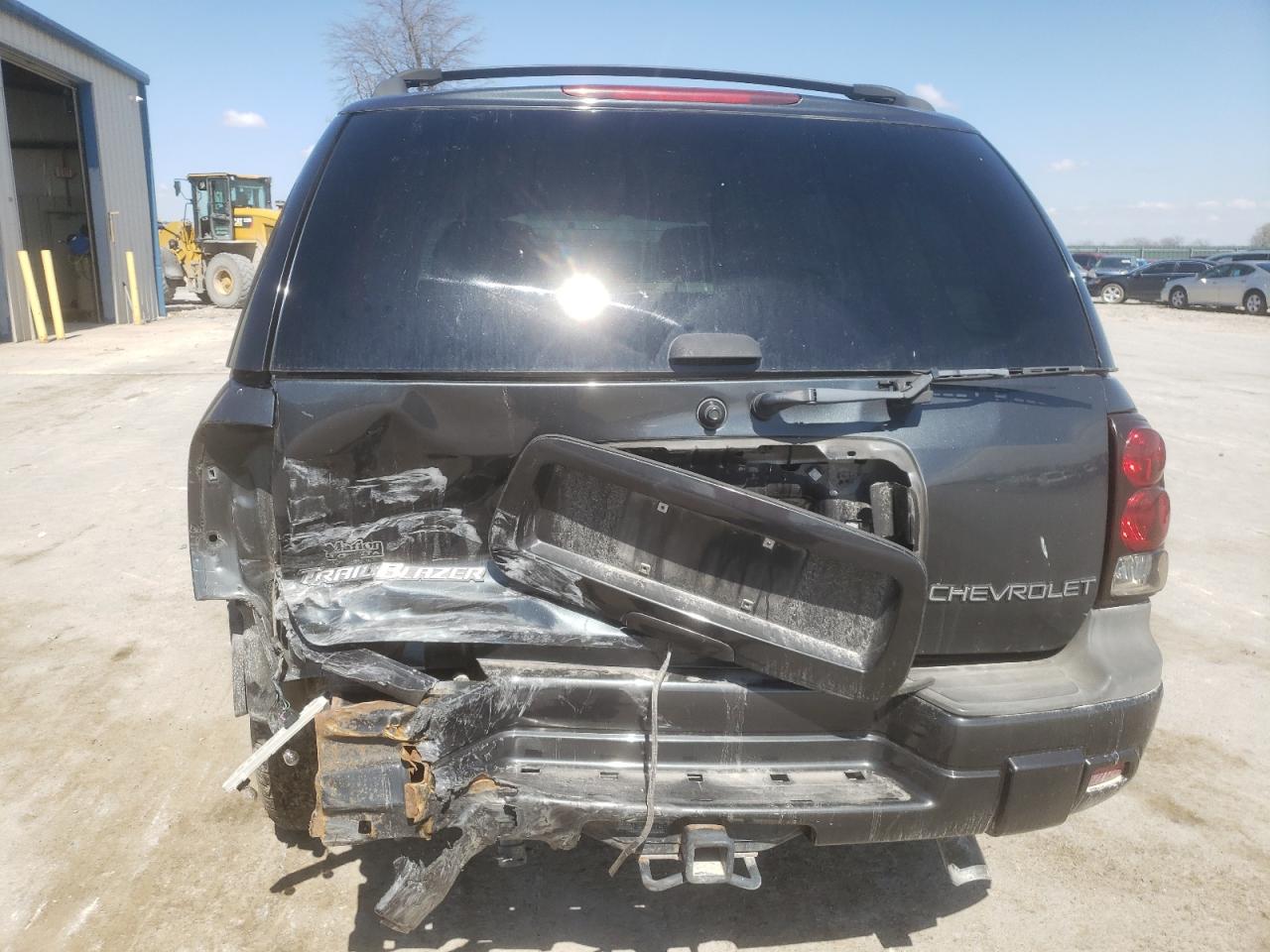 Photo 9 from auction – 2004 CHEVROLET TRAILBLAZE with VIN 1GNDT13S842324410
