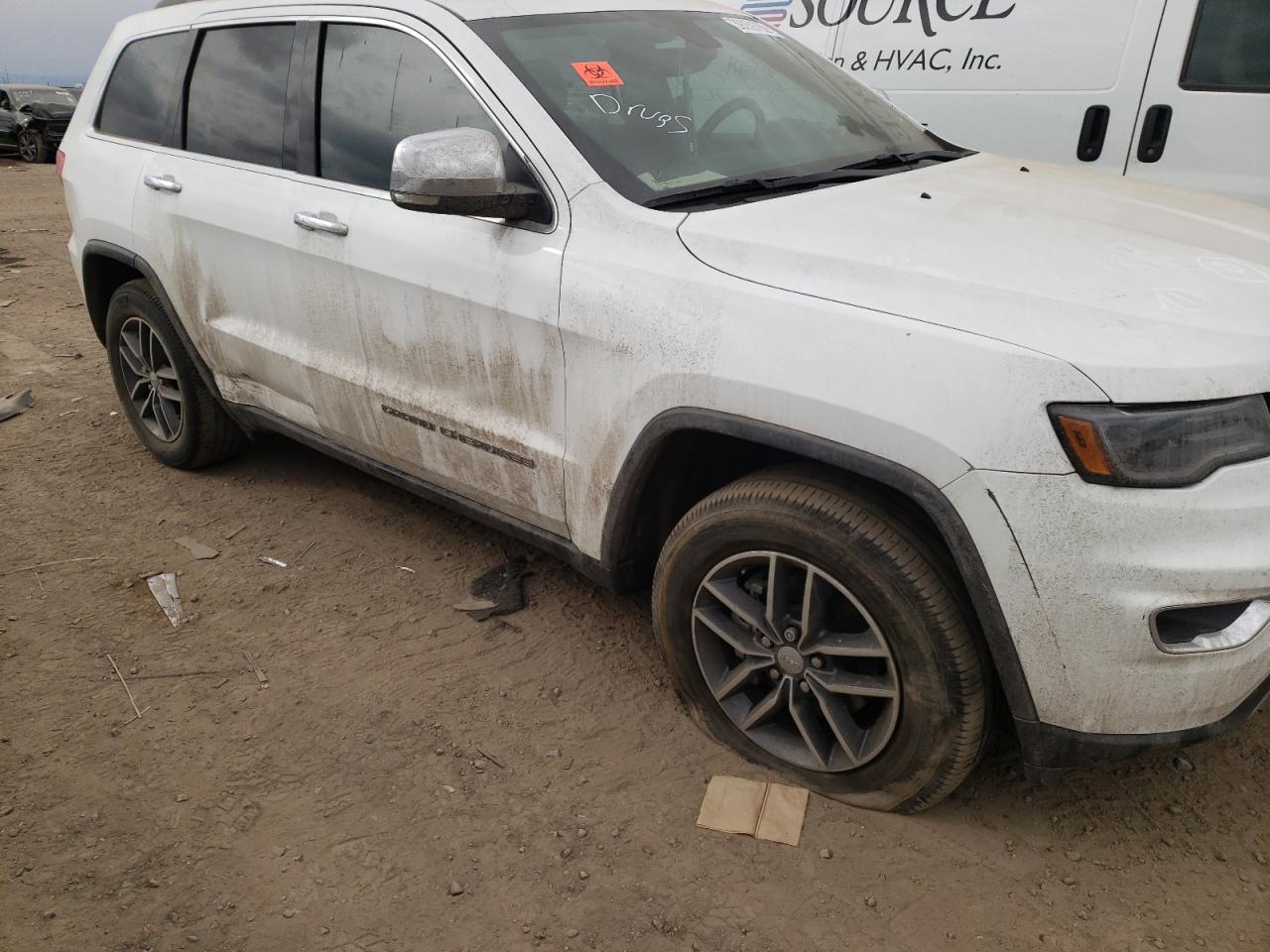 Photo 9 from auction – 2018 JEEP GRAND CHER with VIN 1C4RJFBG4JC140280