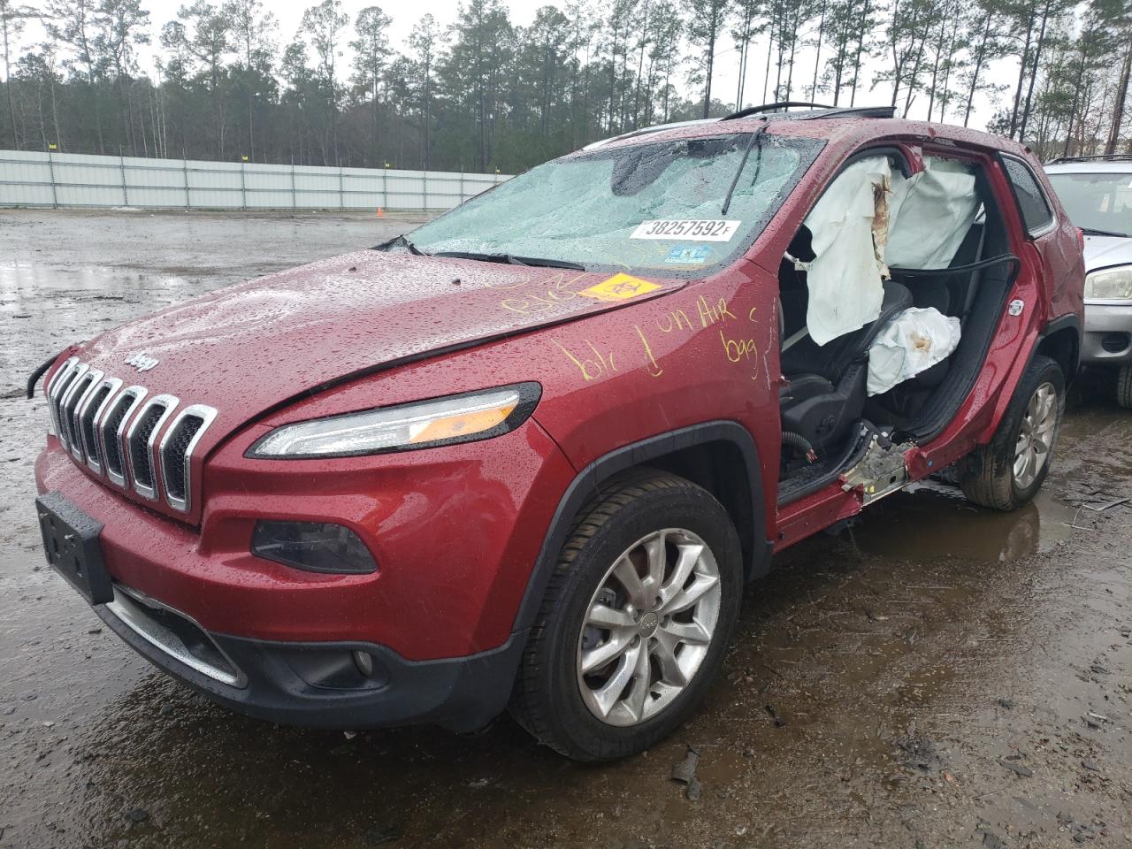 Photo 2 from auction – 2015 JEEP CHEROKEE L with VIN 1C4PJMDS8FW663370