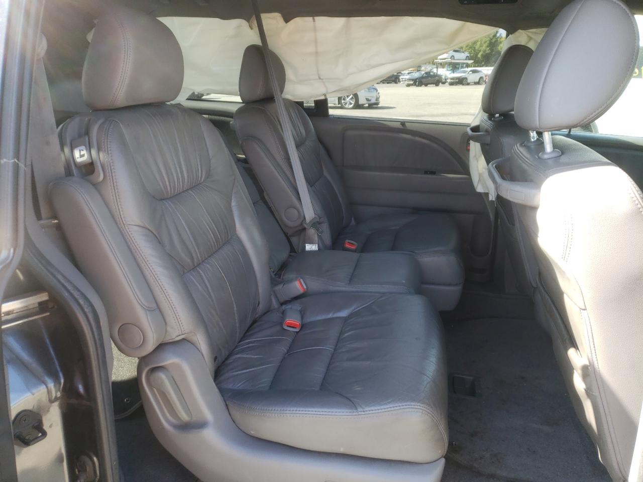 Photo 6 from auction – 2010 HONDA ODYSSEY EX with VIN 5FNRL3H64AB090104