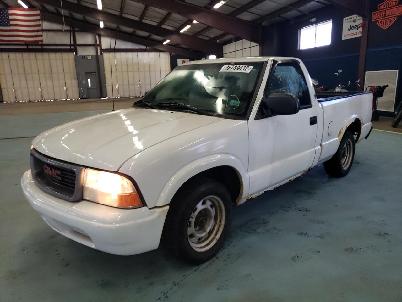 Photo 2 from auction – 2002 GMC SONOMA with VIN 1GTCS145128189183