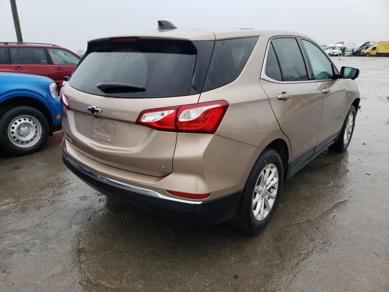 Photo 4 from auction – 2019 CHEVROLET EQUINOX LT with VIN 2GNAXKEV9K6198076
