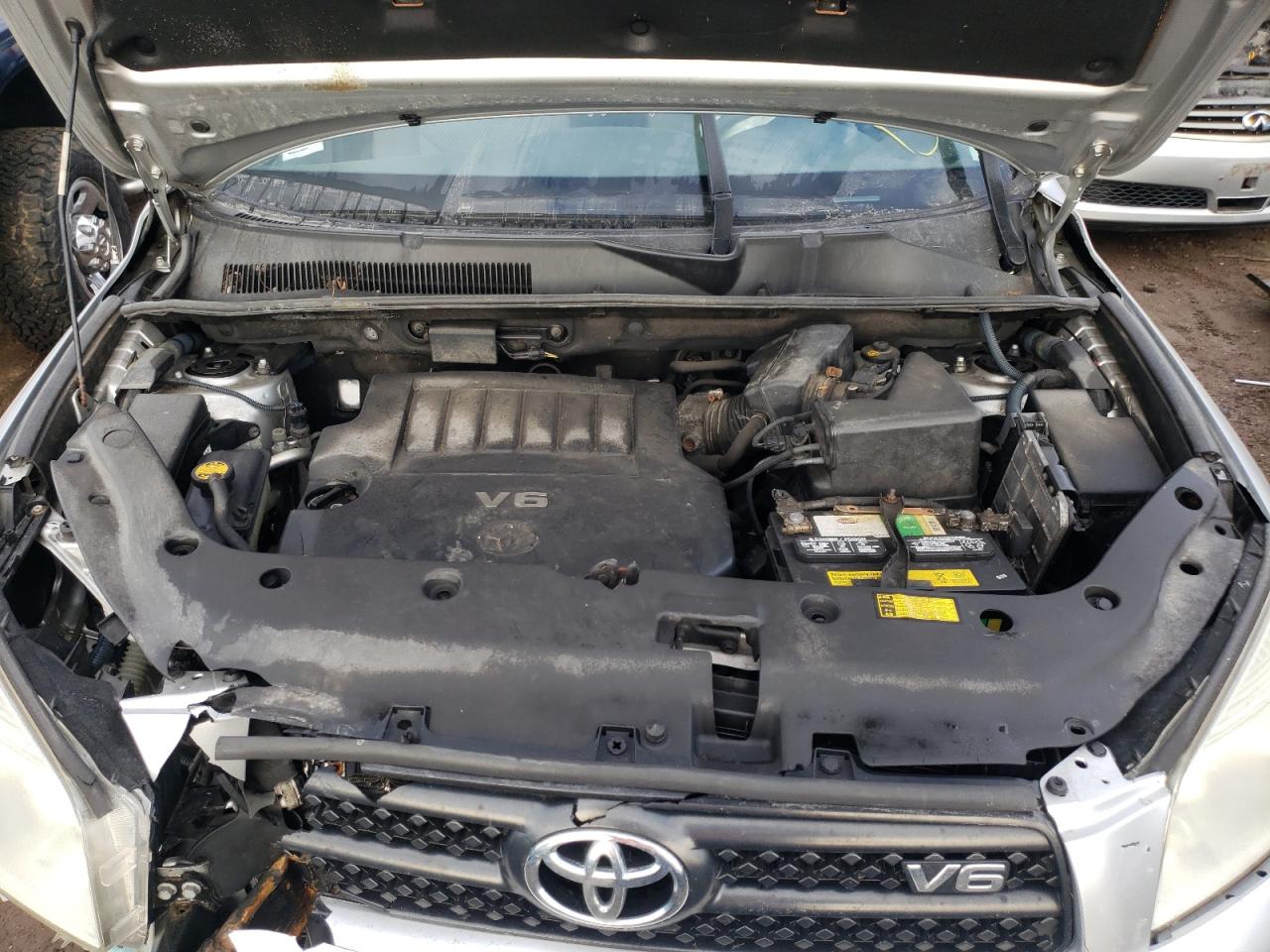 Photo 7 from auction – 2006 TOYOTA RAV4 with VIN JTMBK33V665003122