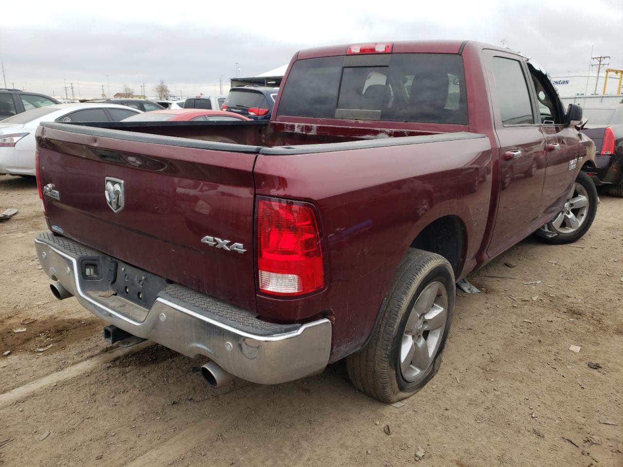Photo 4 from auction – 2017 RAM 1500 SLT with VIN 3C6RR7LT1HG565111