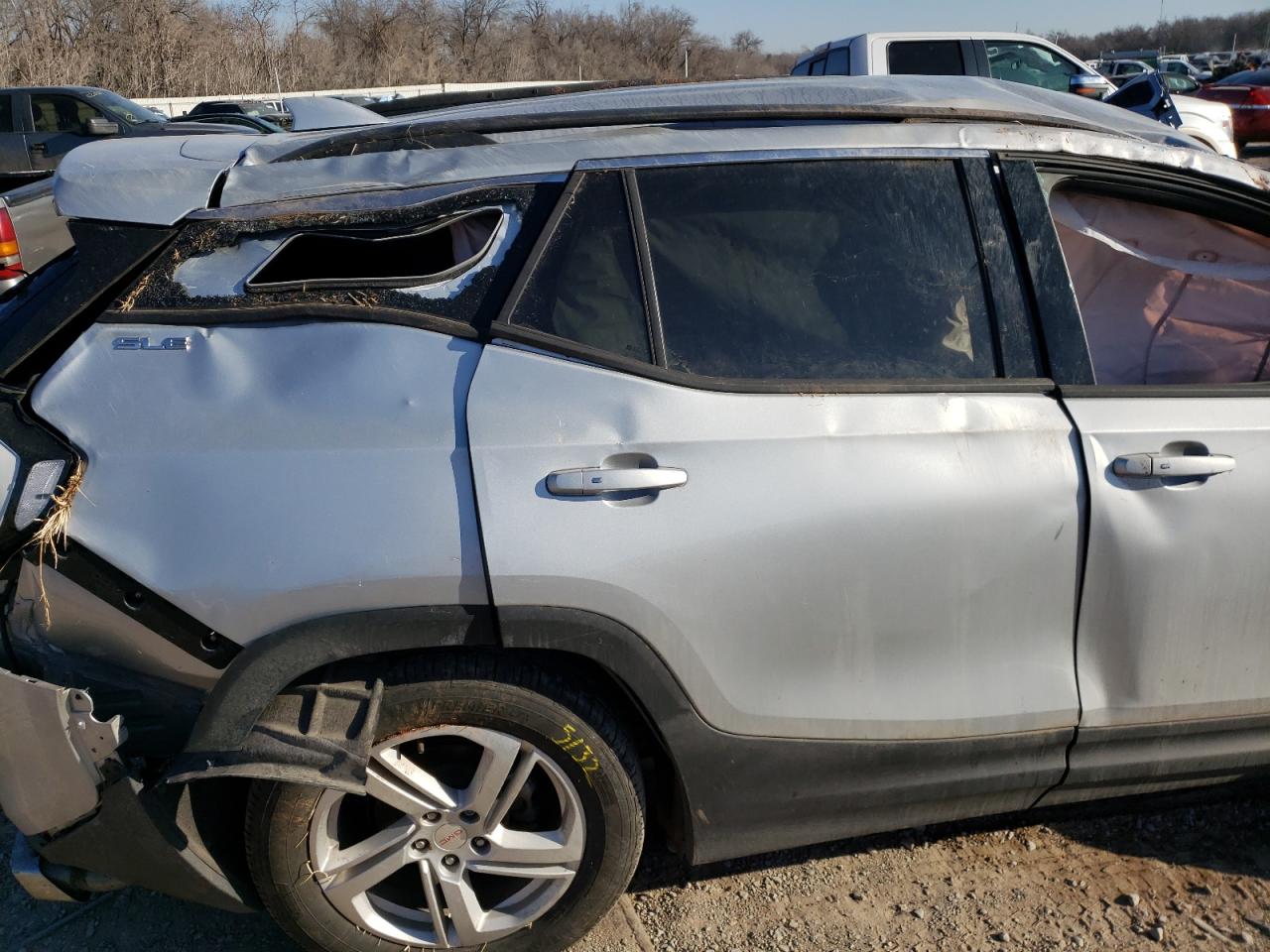Photo 6 from auction – 2018 GMC TERRAIN SL with VIN 3GKALMEX2JL128242