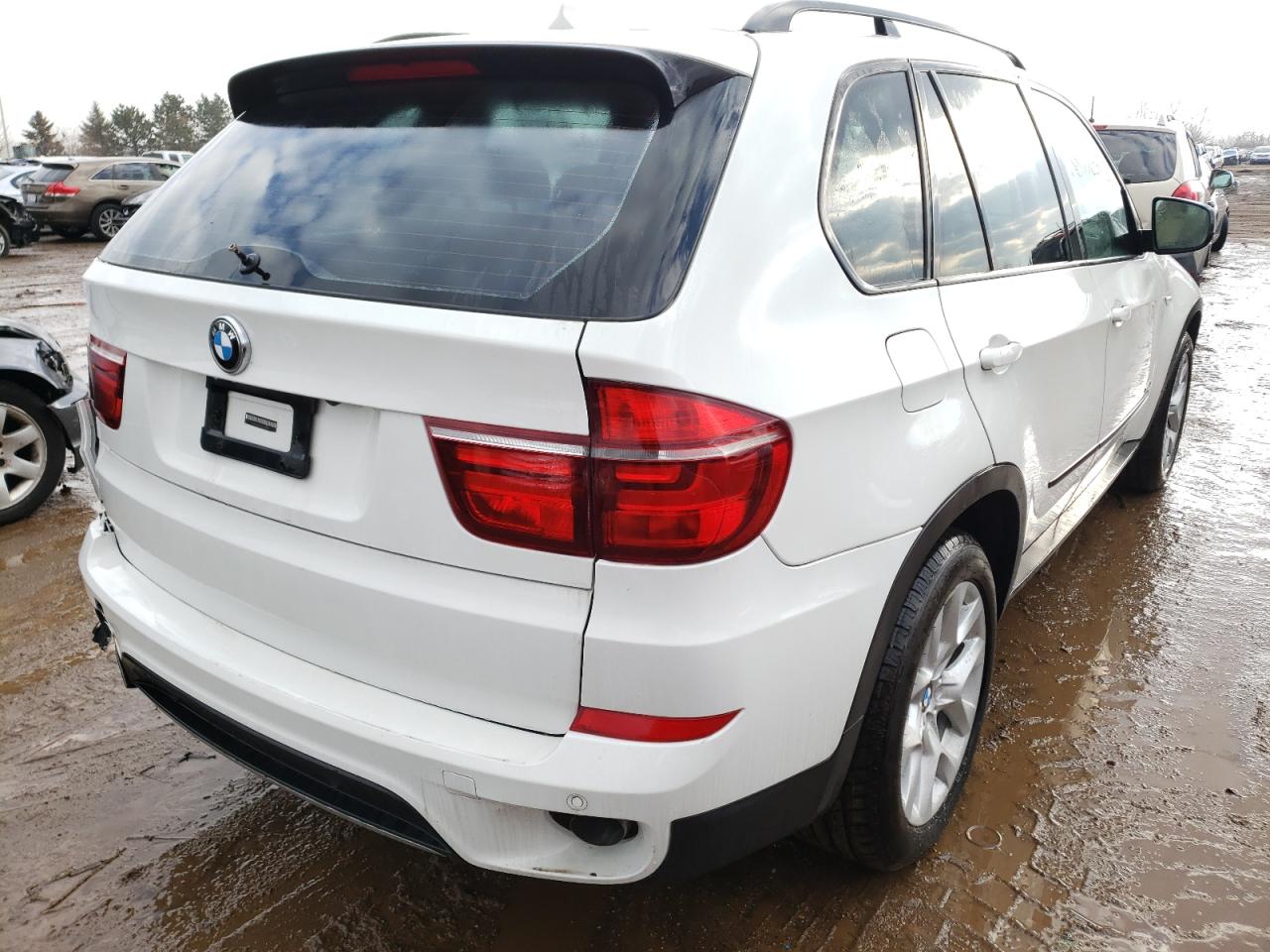 Photo 4 from auction – 2011 BMW X5 XDRIVE3 with VIN 5UXZV4C56BL402001