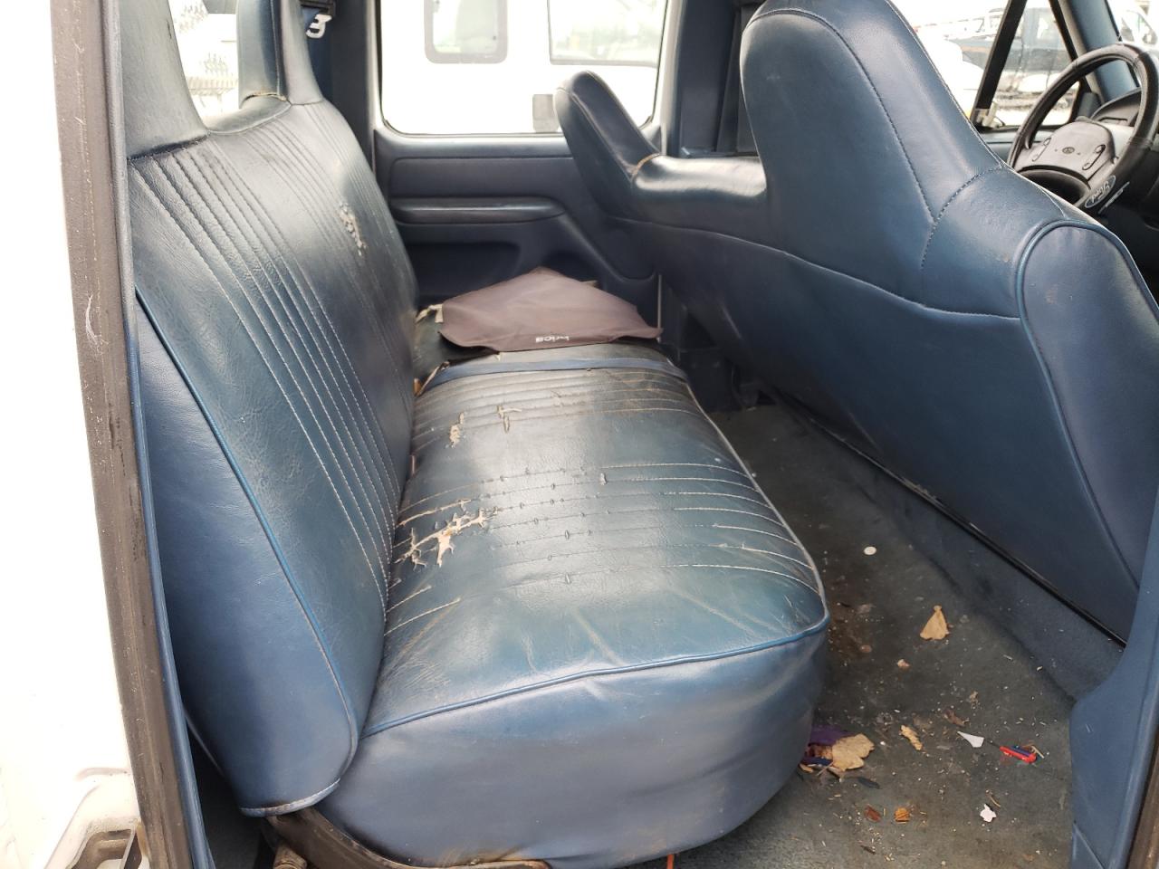 Photo 6 from auction – 1997 FORD F350 with VIN 1FTJW36F2VEA76846