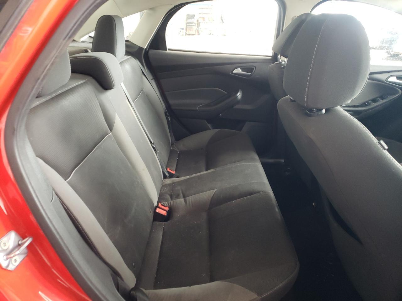 Photo 6 from auction – 2012 FORD FOCUS SE with VIN 1FAHP3F27CL458281