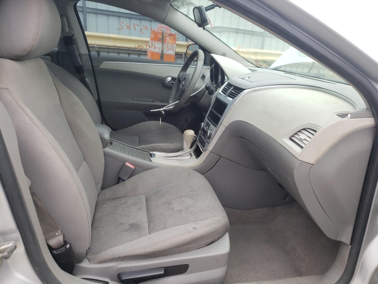 Photo 5 from auction – 2012 CHEVROLET MALIBU LS with VIN 1G1ZB5E06CF183776