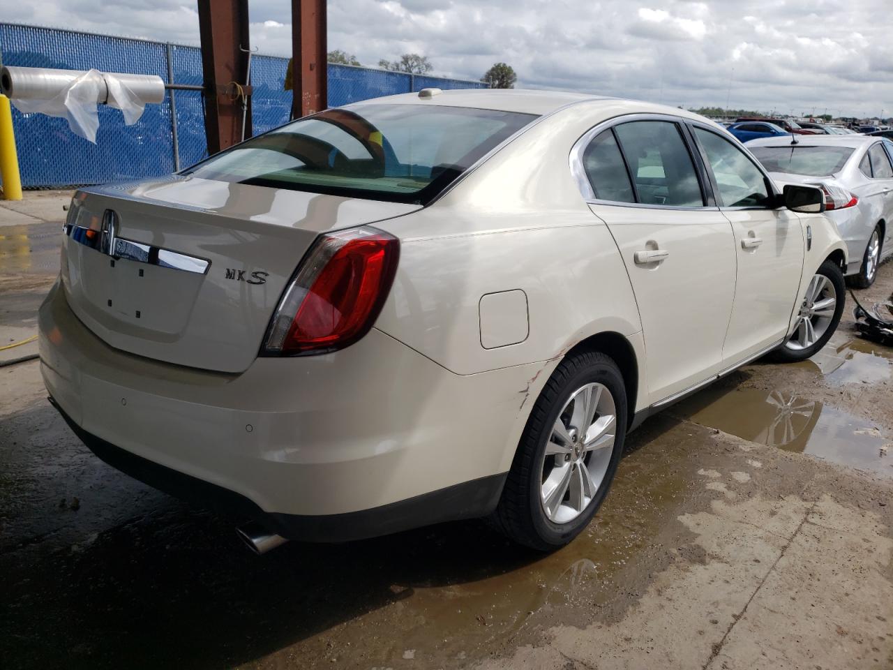 Photo 4 from auction – 2009 LINCOLN MKS with VIN 1LNHM93R19G626503