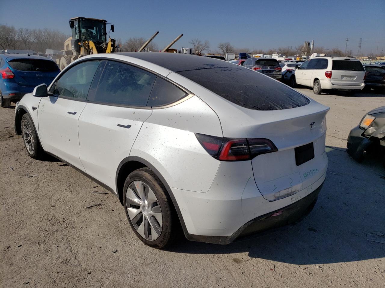 Photo 3 from auction – 2021 TESLA MODEL Y with VIN 5YJYGDEE9MF185263