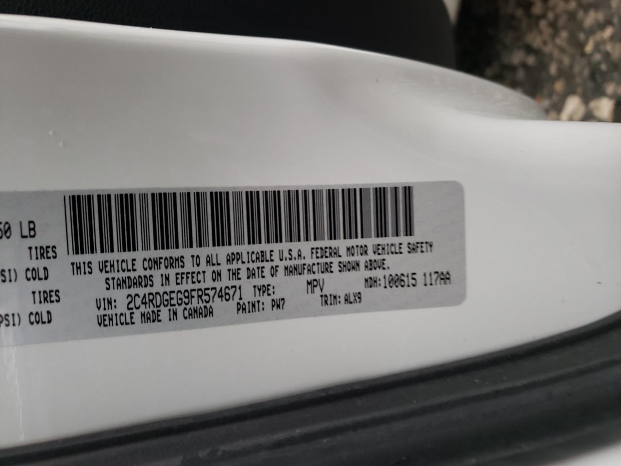 Photo 10 from auction – 2015 DODGE GRAND CARA with VIN 2C4RDGEG9FR574671