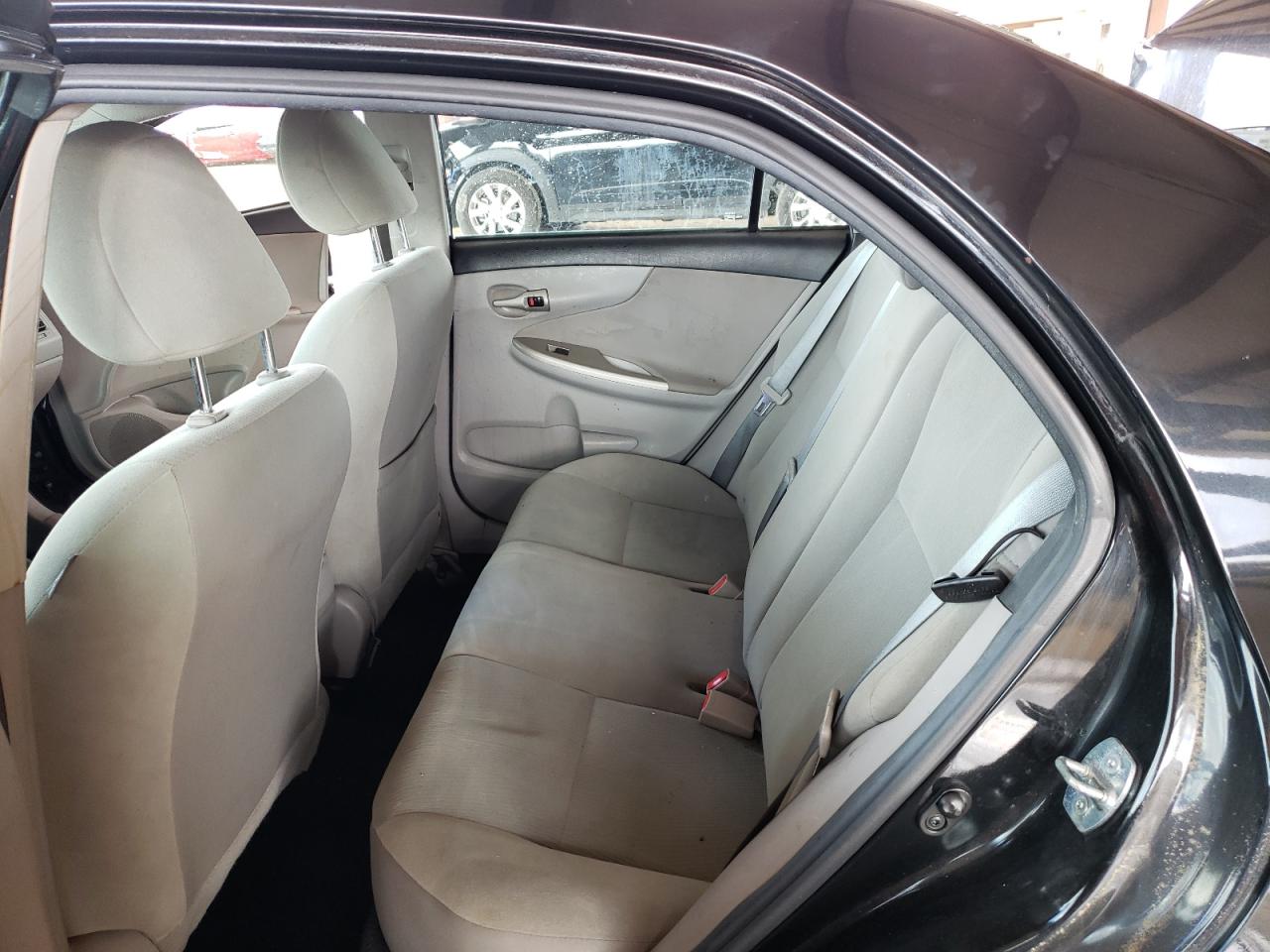 Фото 6 с аукциона – 2013 TOYOTA COROLLA BA с VIN 2T1BU4EE8DC043828