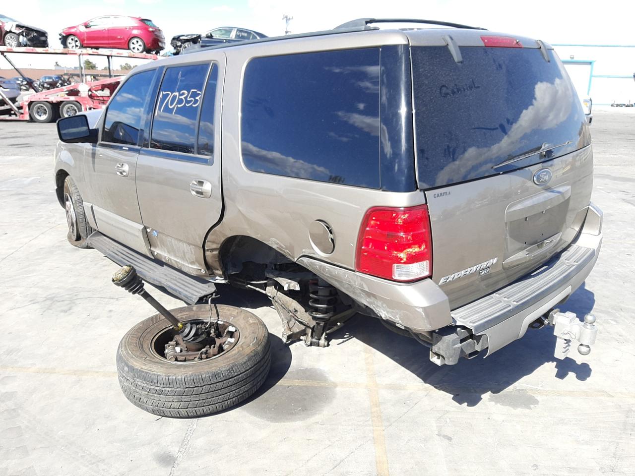 Photo 3 from auction – 2003 FORD EXPEDITION with VIN 1FMPU16L53LA60848