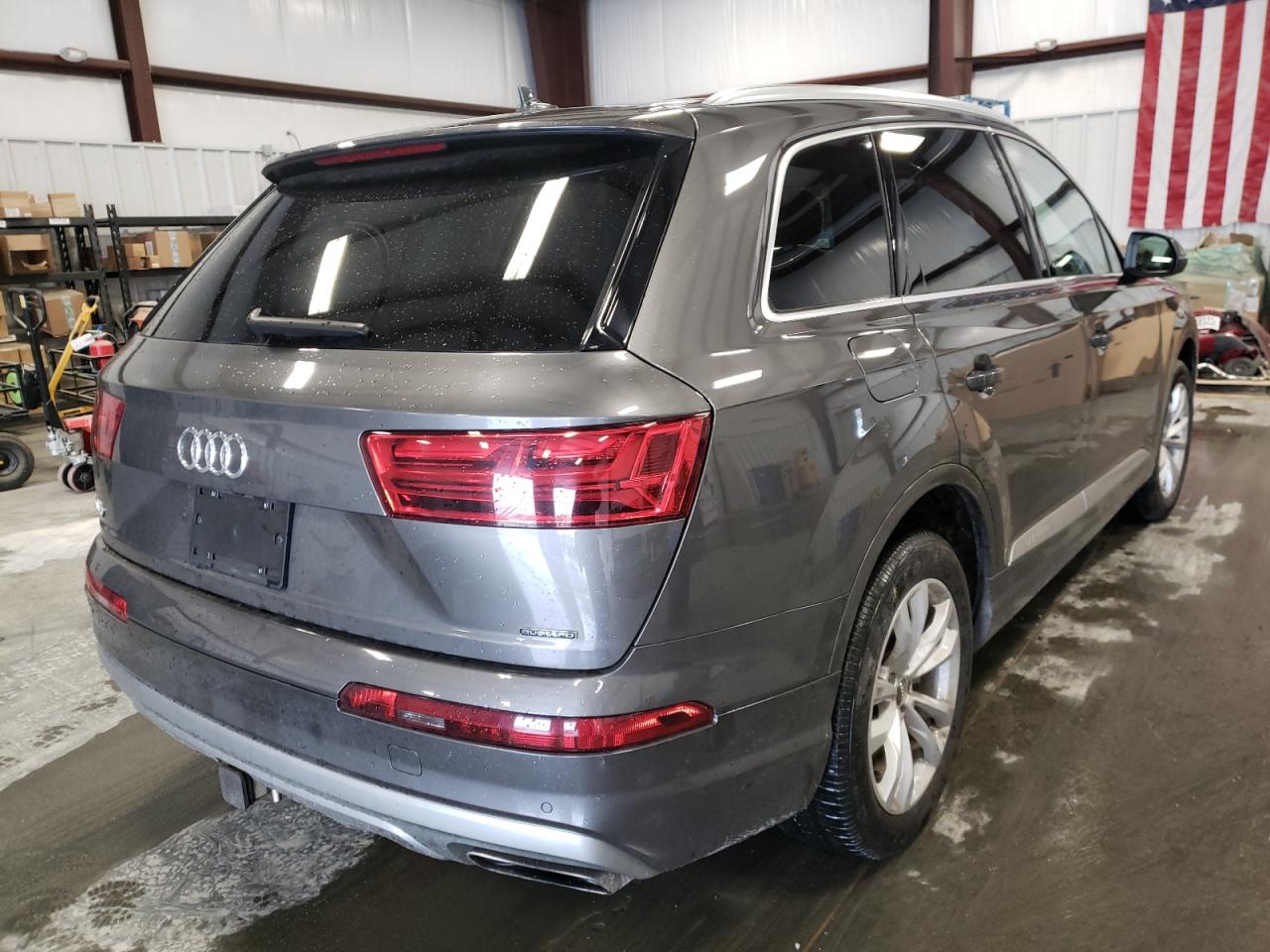Photo 4 from auction – 2019 AUDI Q7 PREMIUM with VIN WA1LHAF77KD038024