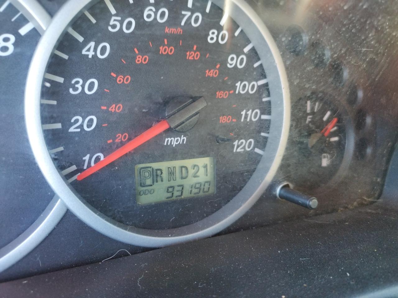 Photo 8 from auction – 2003 MAZDA TRIBUTE ES with VIN 4F2CZ96133KM11988