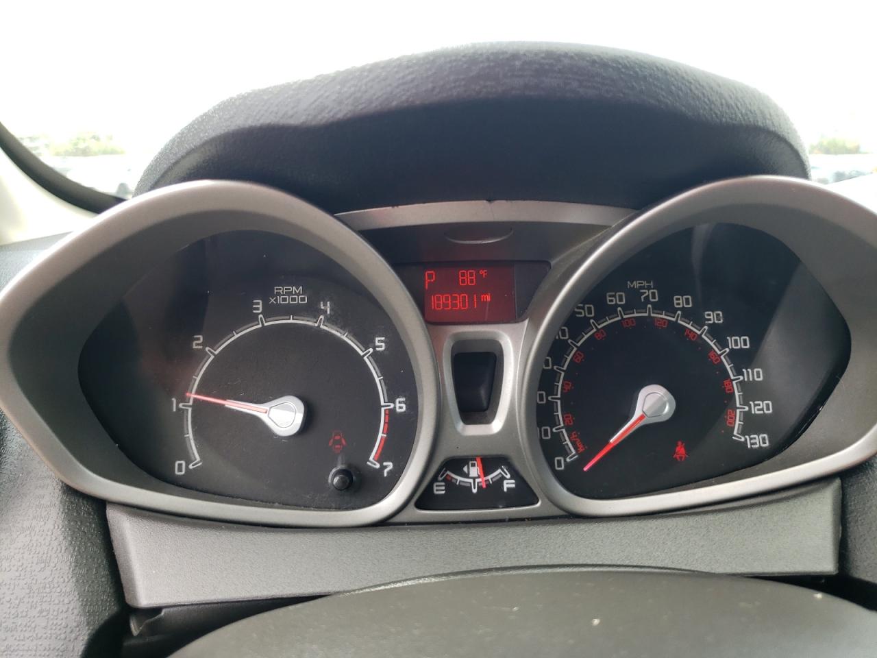Photo 8 from auction – 2011 FORD FIESTA SE with VIN 3FADP4BJ6BM122488