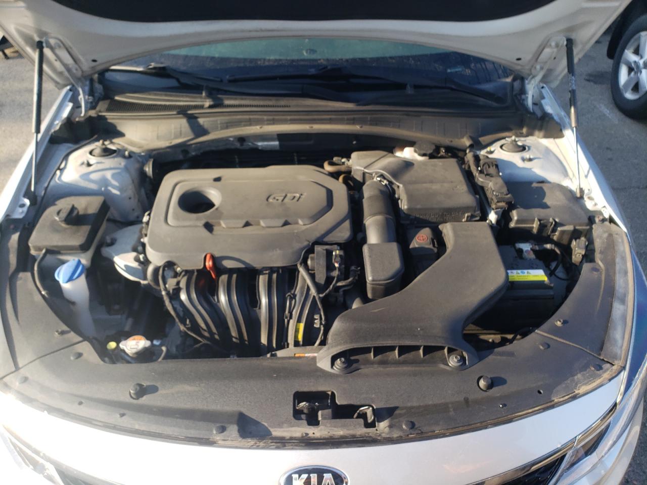 Photo 7 from auction – 2016 KIA OPTIMA LX with VIN 5XXGT4L33GG083886