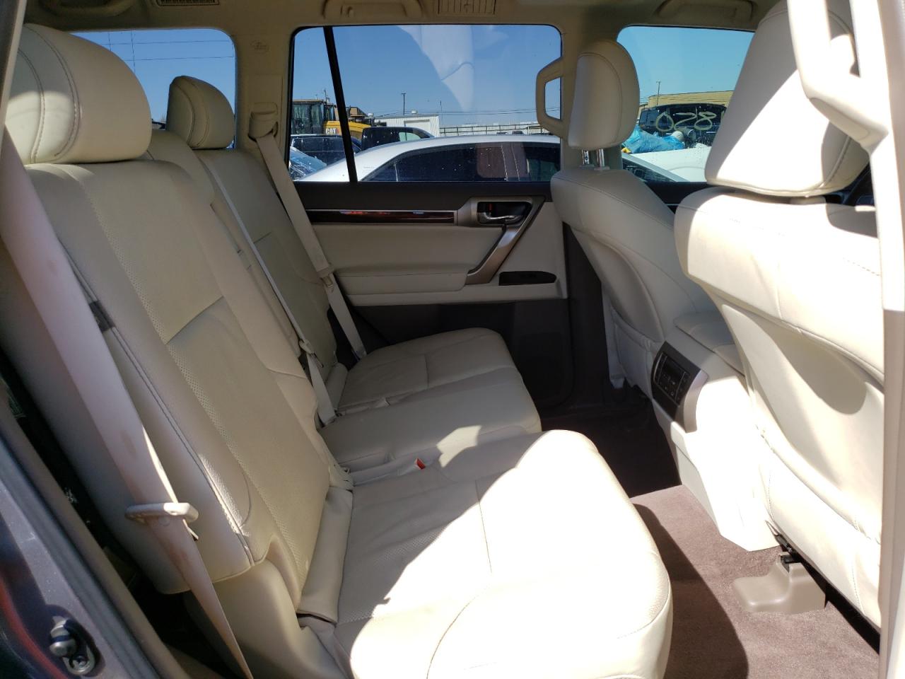 Photo 6 from auction – 2016 LEXUS GX 460 with VIN JTJBM7FX7G5134394