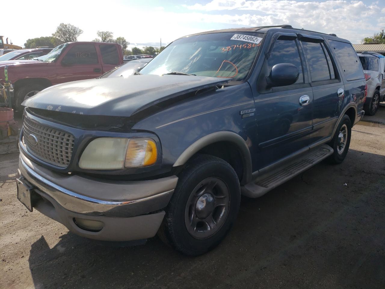 Photo 2 from auction – 2001 FORD EXPEDITION with VIN 1FMRU17W41LB76945