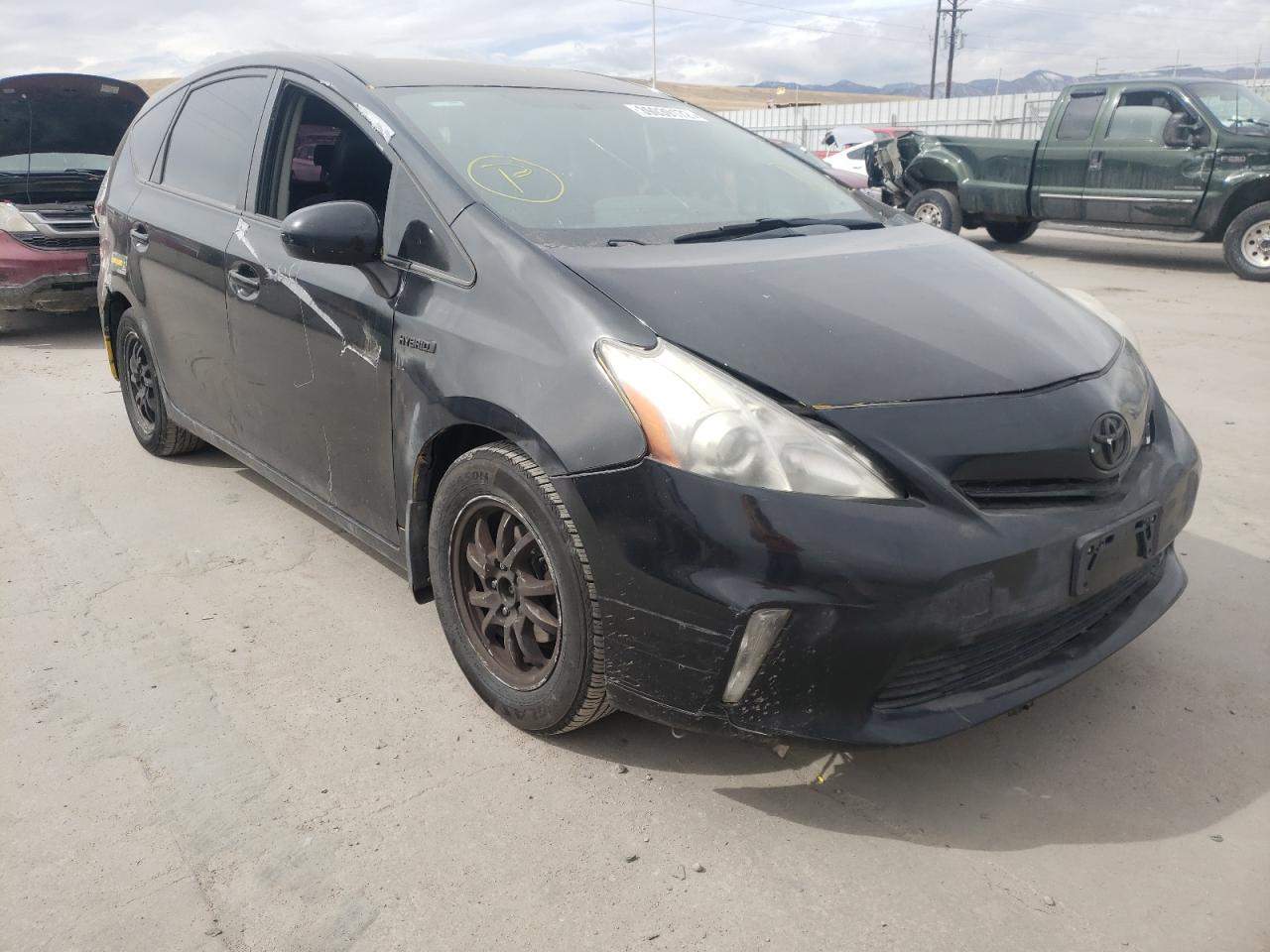 TOYOTA PRIUS V 2013 with VIN JTDZN3EU1D3257730 - Photo from auction