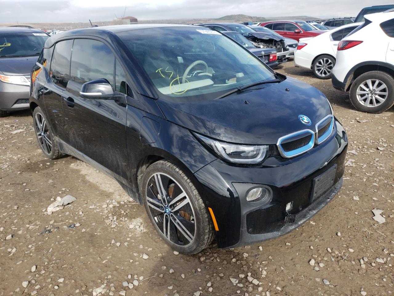 BMW I3 REX 2016 with VIN WBY1Z4C55GV506945 - Photo from auction