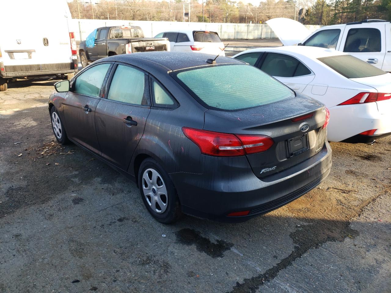 Photo 3 from auction – 2016 FORD FOCUS S with VIN 1FADP3E27GL287831