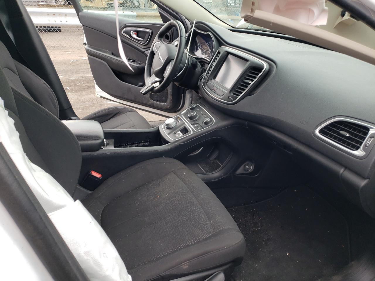 Photo 5 from auction – 2016 CHRYSLER 200 LIMITE with VIN 1C3CCCAB3GN107194