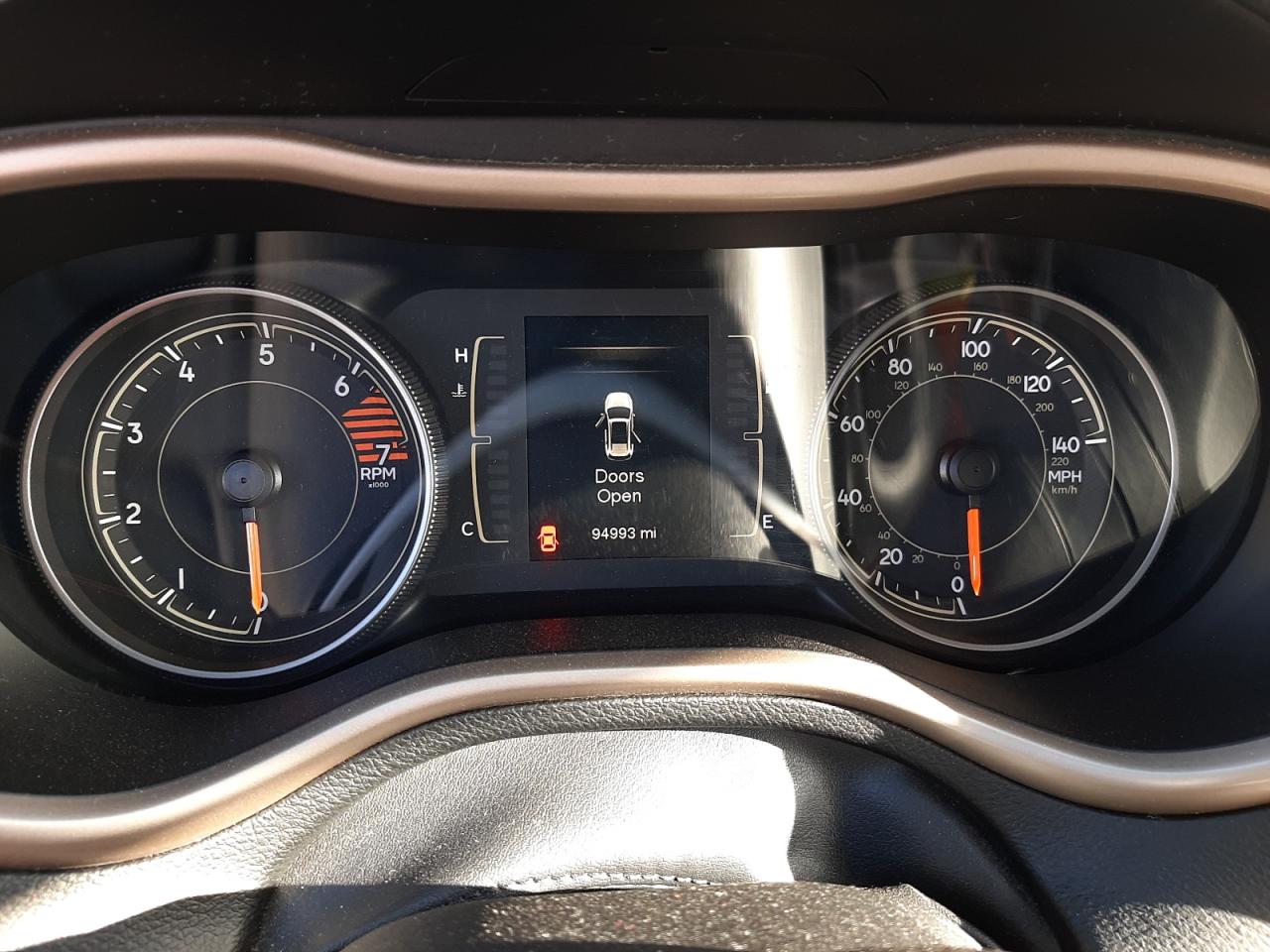Photo 8 from auction – 2016 JEEP CHEROKEE L with VIN 1C4PJMCB1GW213272