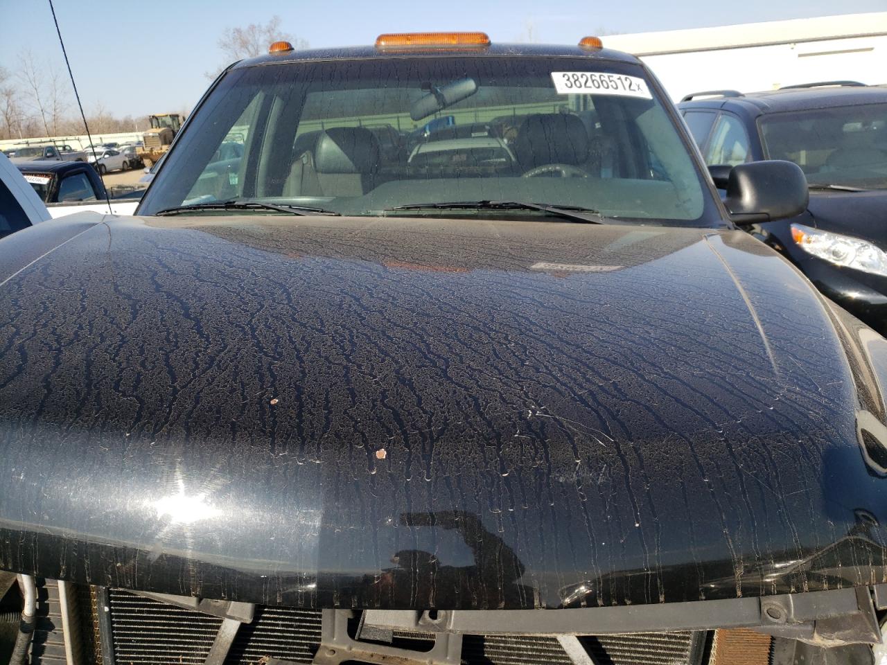 Photo 7 from auction – 2001 CHEVROLET SILVERADO with VIN 1GCHC24U21E330617