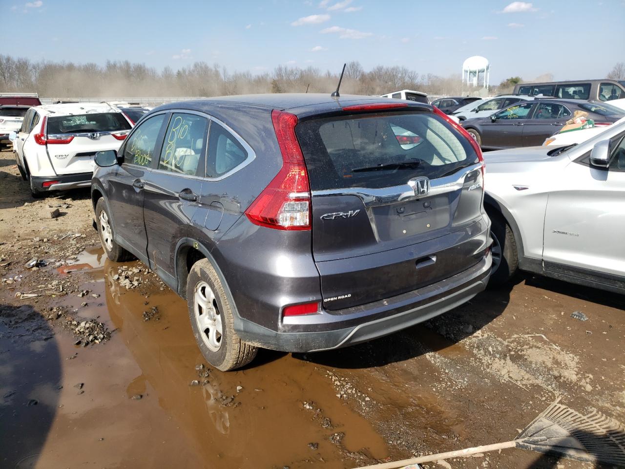 Photo 3 from auction – 2016 HONDA CR-V LX with VIN 2HKRM4H30GH626677