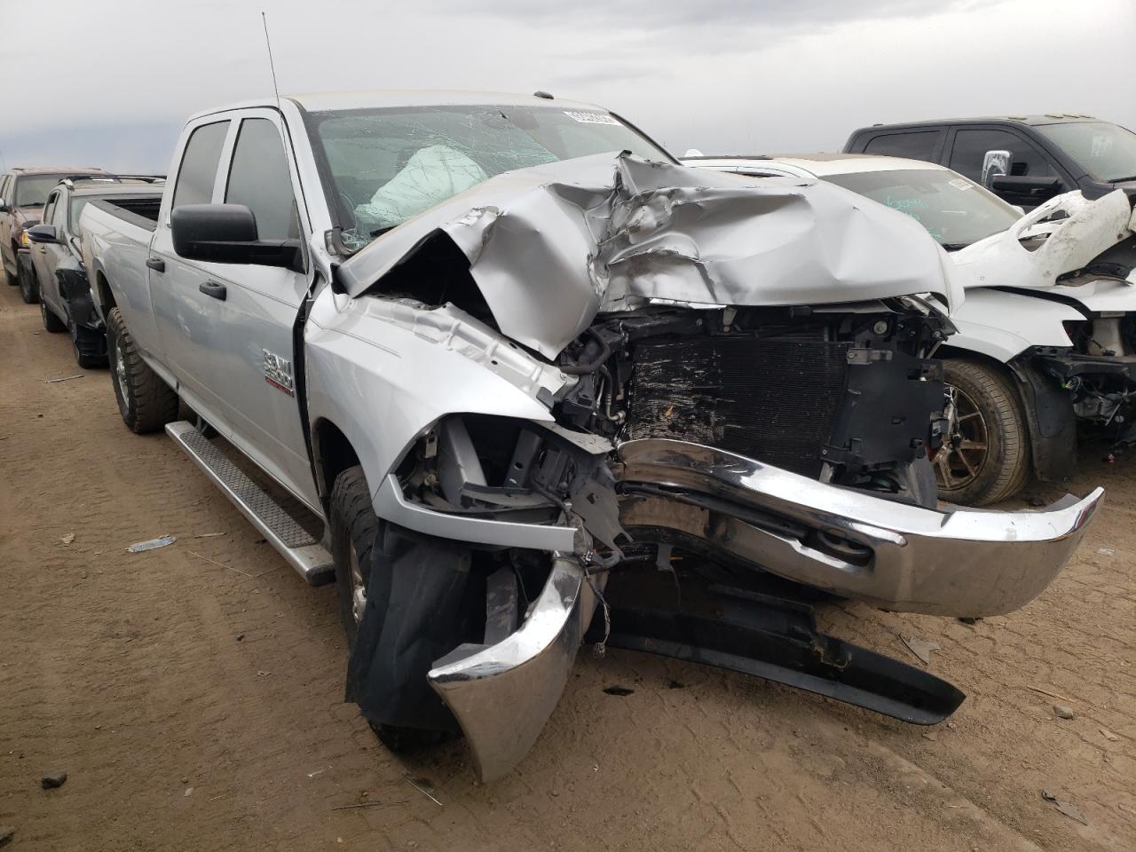 RAM 2500 ST 2015 with VIN 3C6UR5HL1FG580731 - Photo from auction