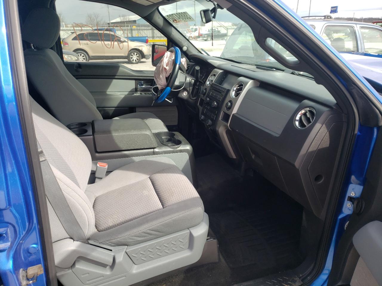 Photo 5 from auction – 2012 FORD F150 SUPER with VIN 1FTFW1EF5CFC73786
