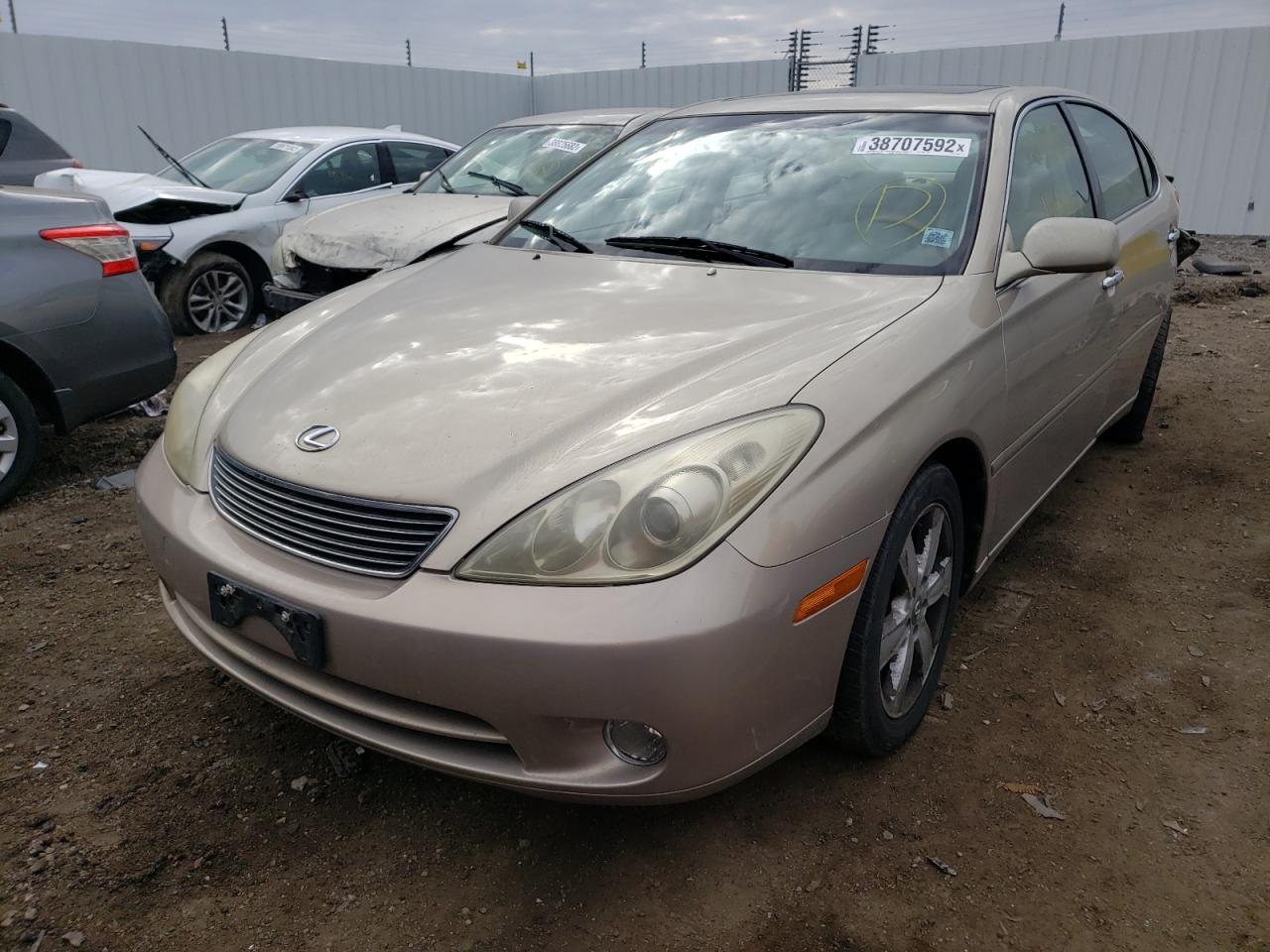 Photo 2 from auction – 2005 LEXUS ES 330 with VIN JTHBA30GX55136035