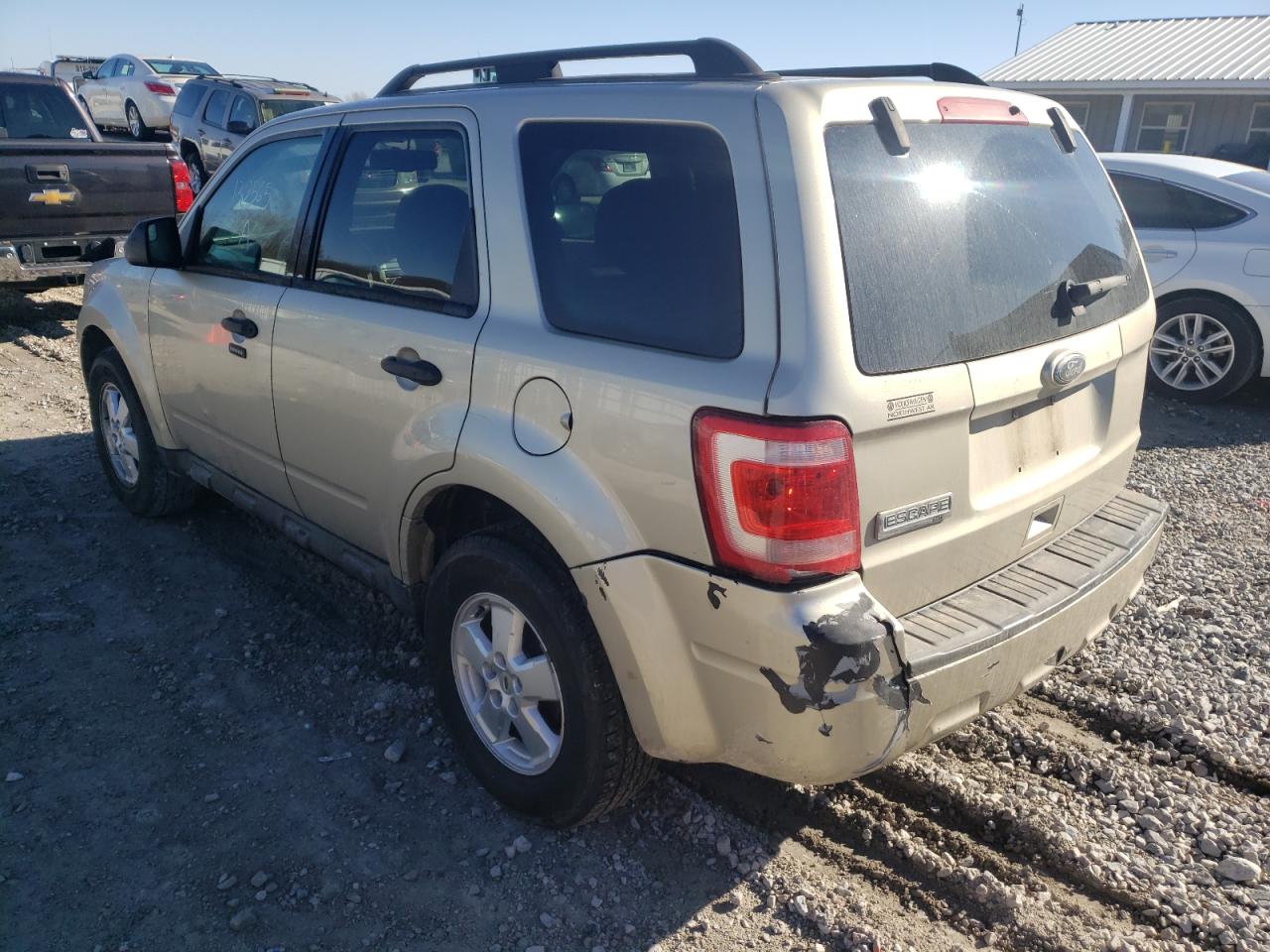 Photo 3 from auction – 2010 FORD ESCAPE with VIN 1FMCU9D70AKC72496