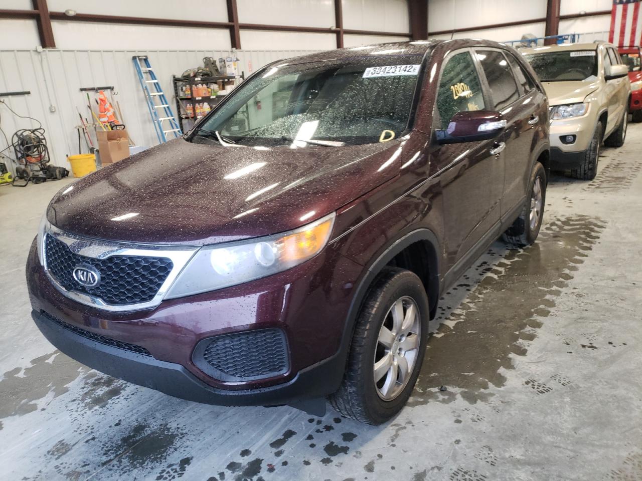 Photo 2 from auction – 2011 KIA SORENTO BA with VIN 5XYKT3A16BG163693