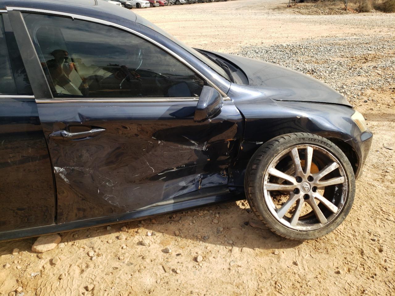 Photo 9 from auction – 2006 LEXUS IS 350 with VIN JTHBE262665003221