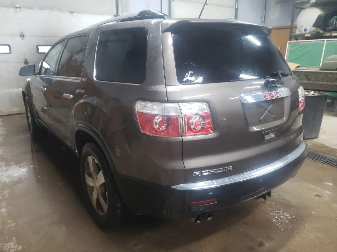 Photo 3 from auction – 2011 GMC ACADIA SLT with VIN 1GKKVRED9BJ147574