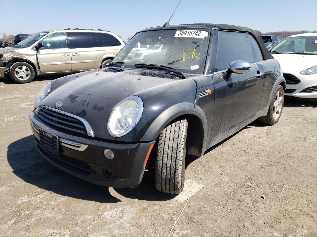 Photo 2 from auction – 2005 MINI COOPER with VIN WMWRF33485TF61607