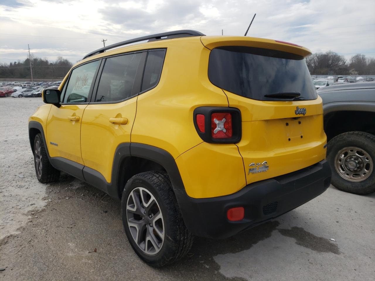 Photo 3 from auction – 2016 JEEP RENEGADE L with VIN ZACCJBBT7GPD17193