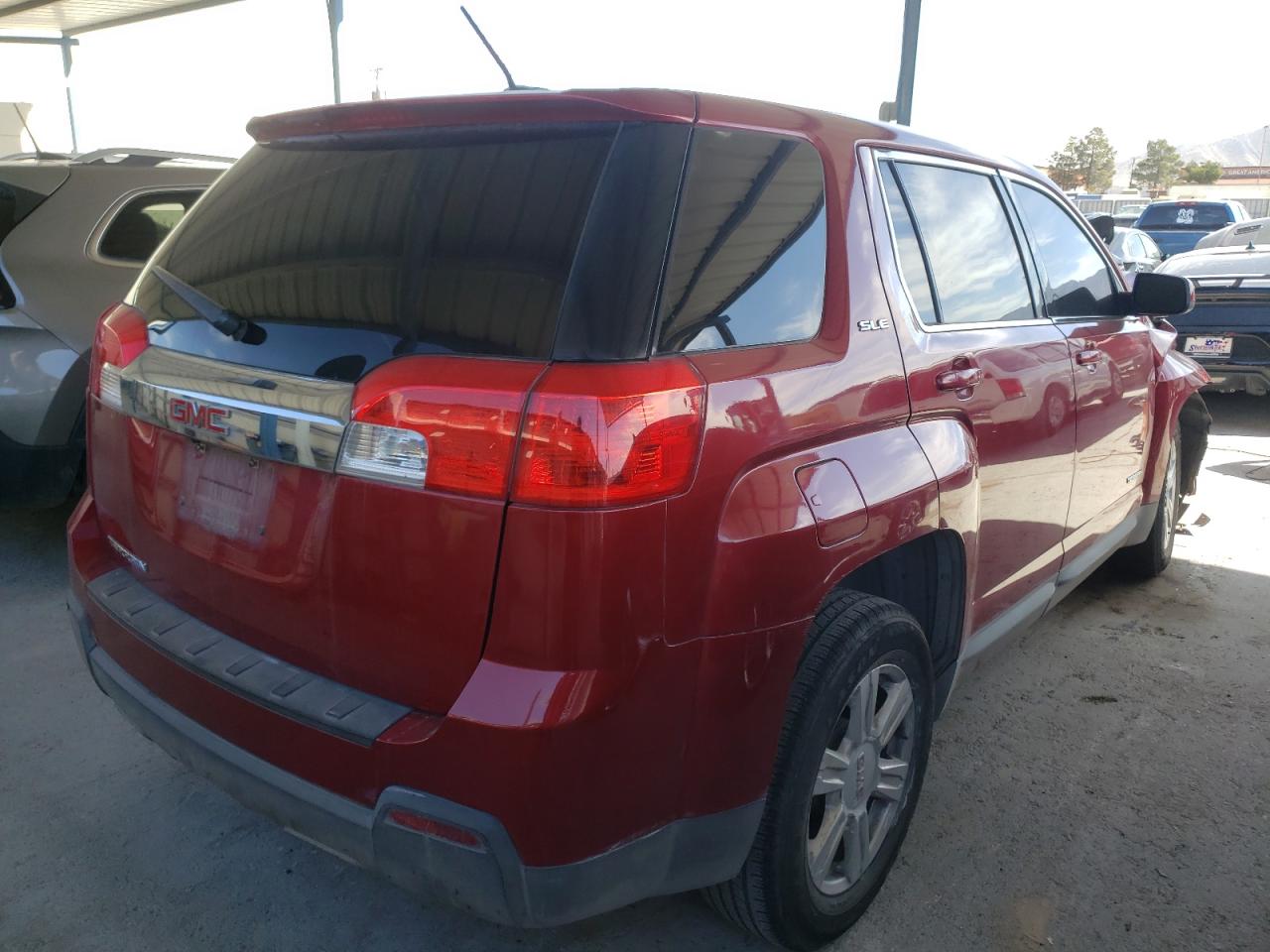 Photo 4 from auction – 2015 GMC TERRAIN SL with VIN 2GKALMEK9F6117223
