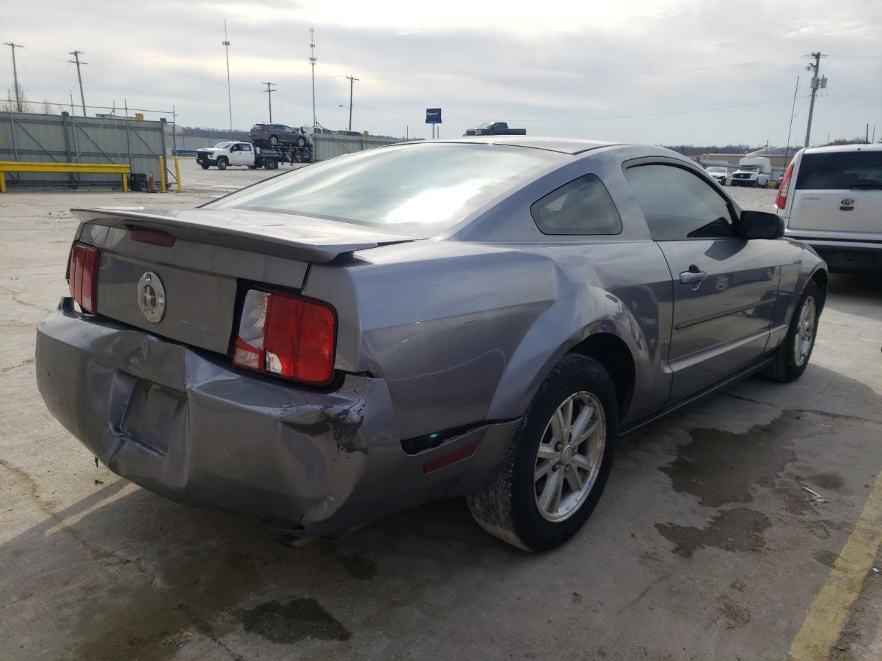 Photo 4 from auction – 2007 FORD MUSTANG with VIN 1ZVFT80N175307800