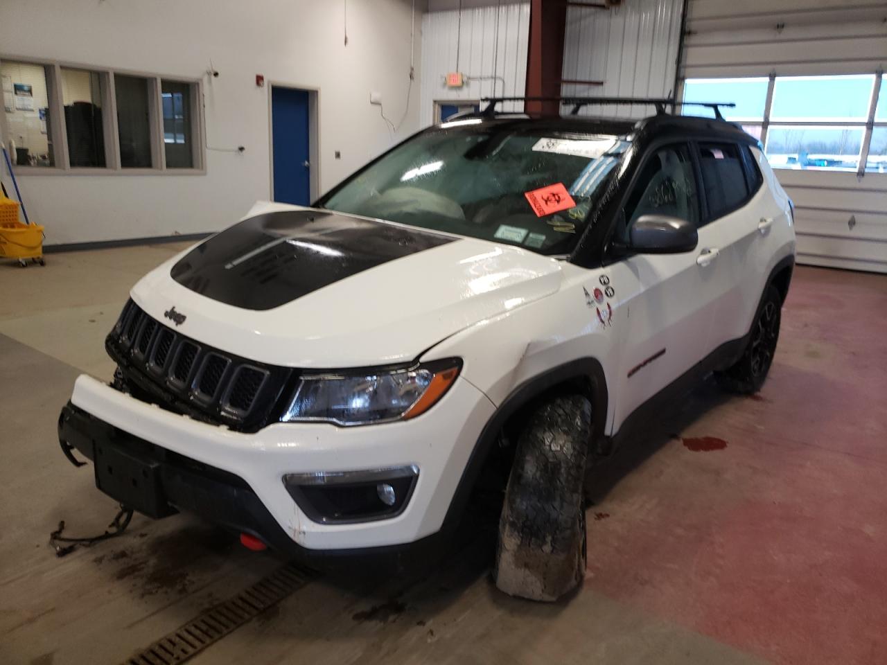 Photo 2 from auction – 2019 JEEP COMPASS TR with VIN 3C4NJDDB6KT654030