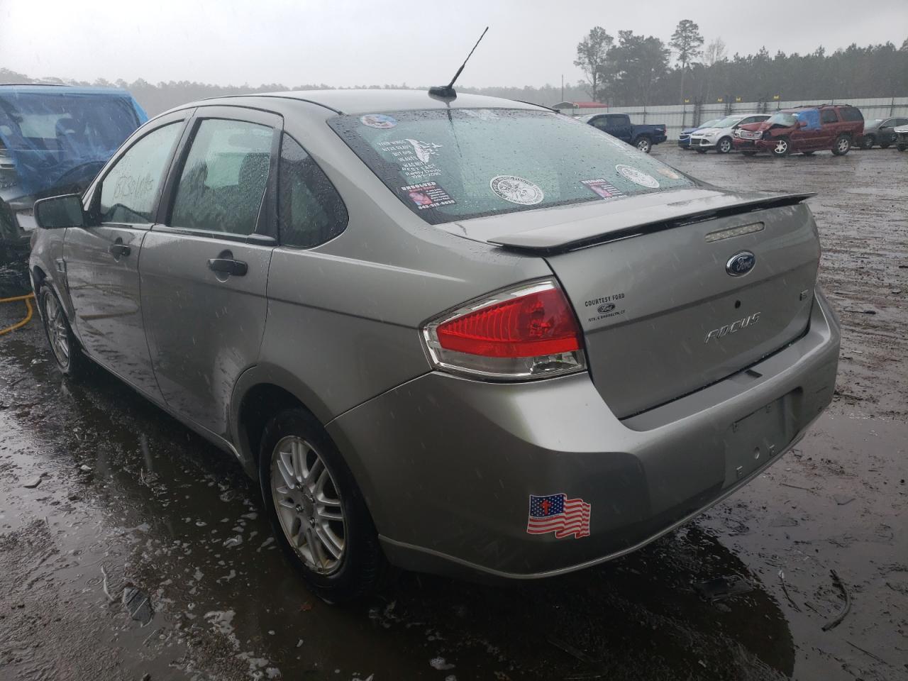 Photo 3 from auction – 2008 FORD FOCUS SE with VIN 1FAHP35N58W192874